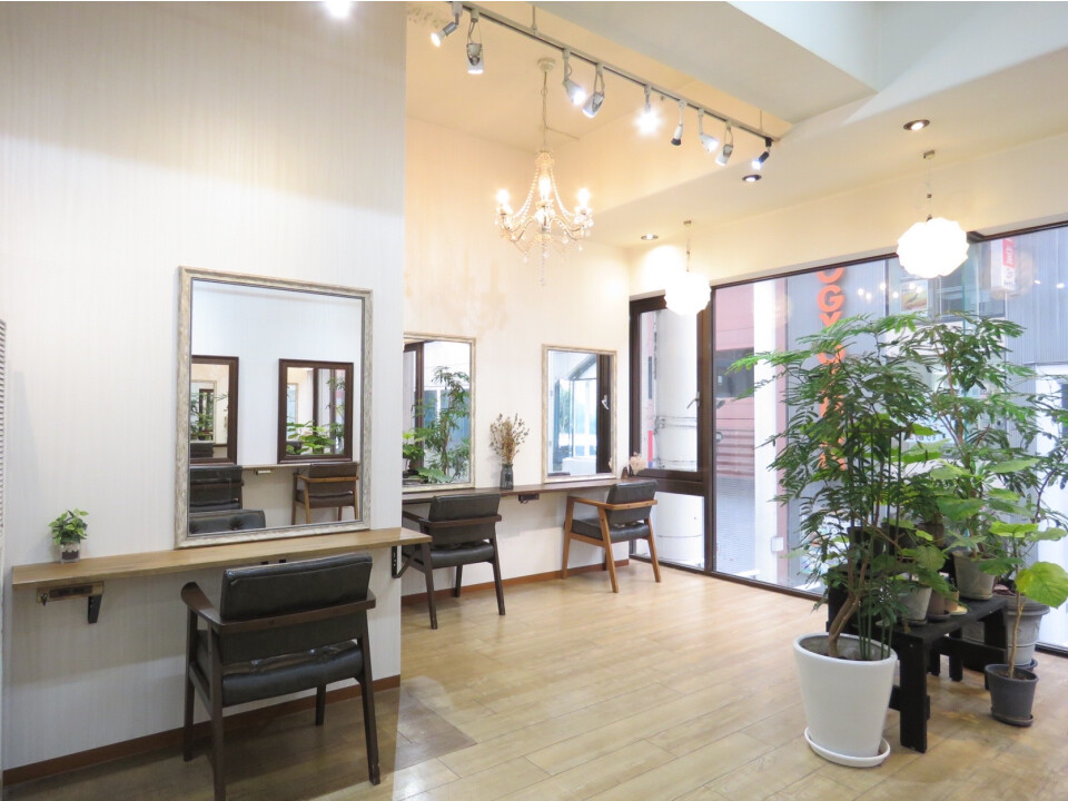 gift hair salon  yours  LIFE Place / 合同会社 gift